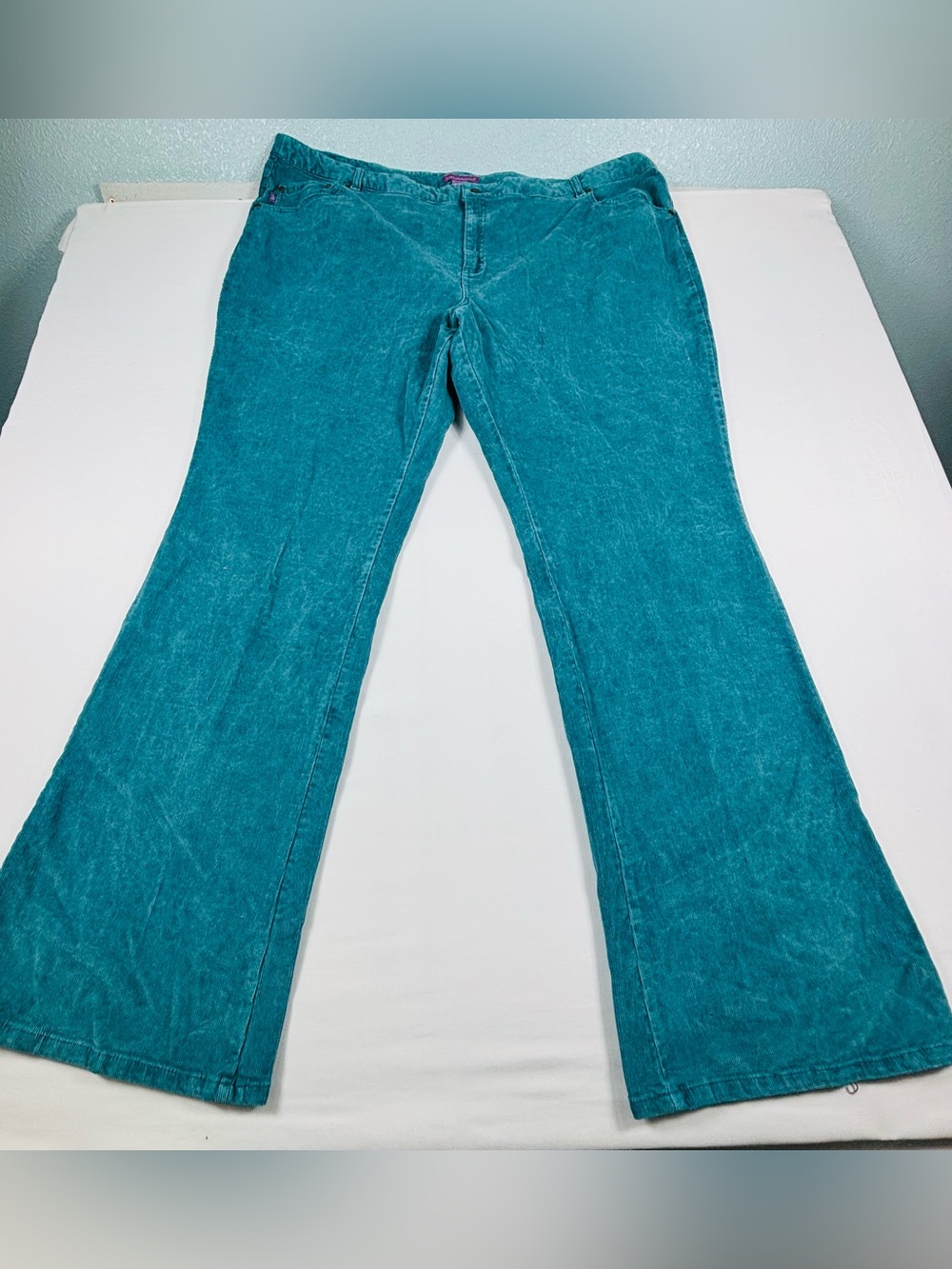 Women’s Teal Flared Jeans W692